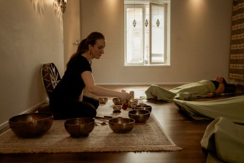 Sointukylpy rentoutus yrityksille tykypäivään & yksityistilaisuudet